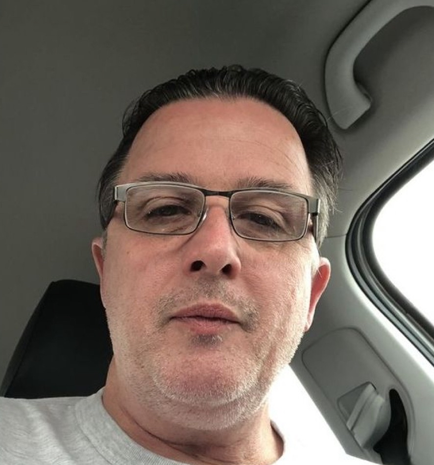 files/Care_review_face_2.png
